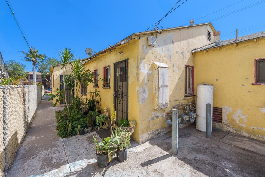 More Photos Of 4357 W 120th St, Hawthorne Apartments For Sale