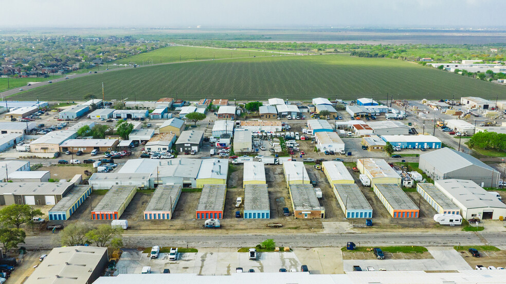 More Photos Of 4125 Brett St, Corpus Christi Self Storage For Sale