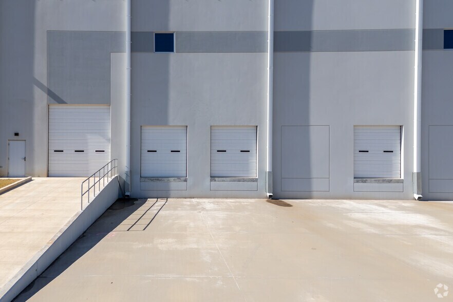 More Photos Of 2087 Williams Industrial Blvd, Rock Hill Distribution For Lease