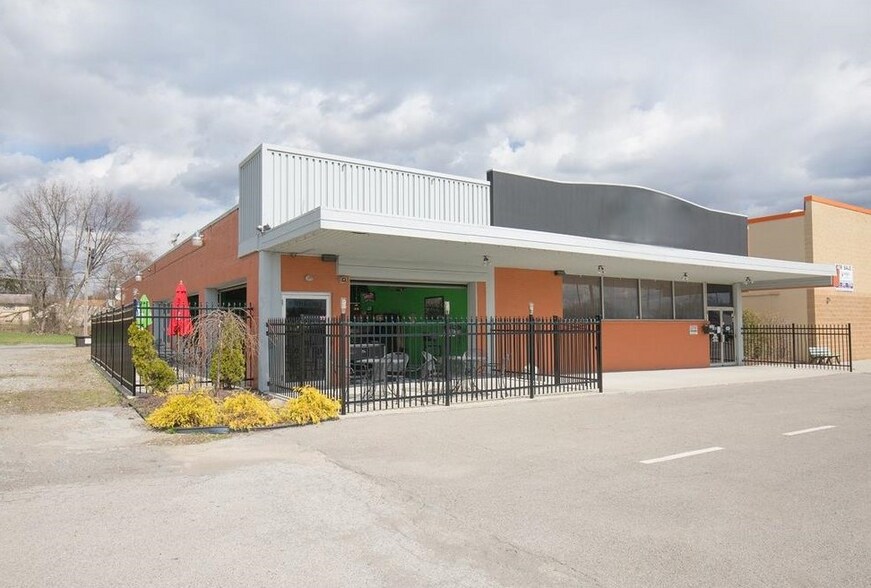 Primary Photo Of 876 E Midlothian Blvd, Youngstown Freestanding For Sale