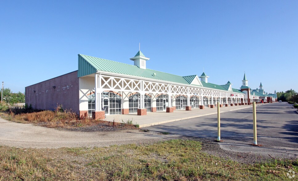 More Photos Of 2447-2471 Hilliard-Rome Rd, Hilliard Unknown For Lease
