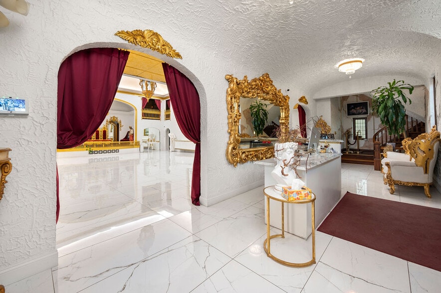 More Photos Of 535 N 7th St, Grand Junction Freestanding For Sale
