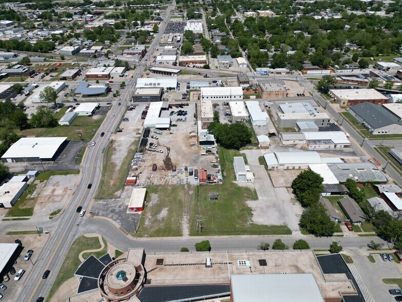 More Photos Of 1716 E 7th St, Tulsa Warehouse For Sale