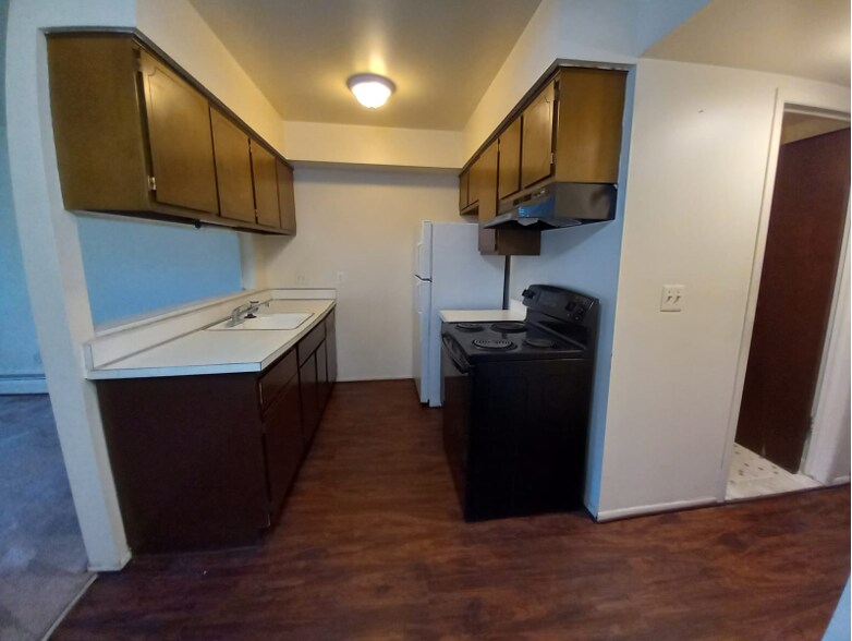 More Photos Of 4535 Cadieux Rd, Detroit Apartments For Sale