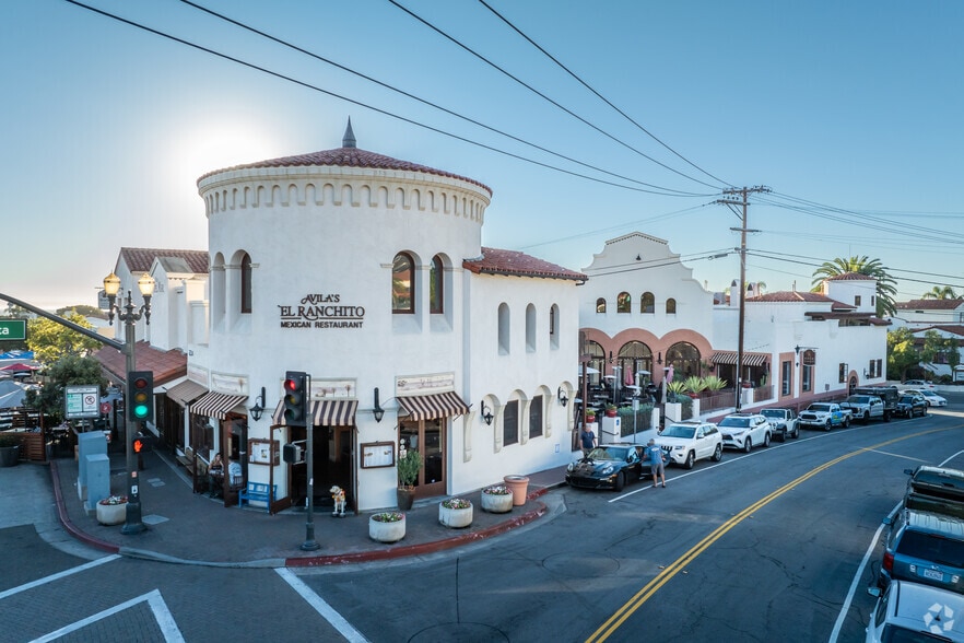 More Photos Of 204 Avenida del Mar, San Clemente General Retail For Lease