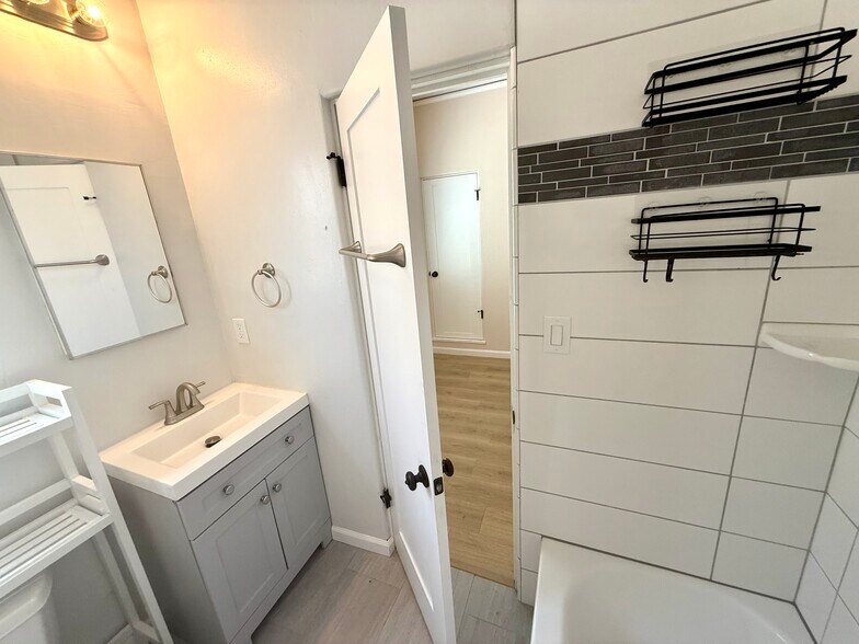 More Photos Of 3501 Park Blvd, San Diego Apartments For Sale