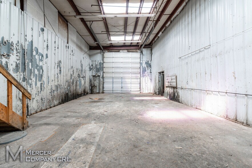 More Photos Of 1635 SE 29th St, Oklahoma City Warehouse For Lease