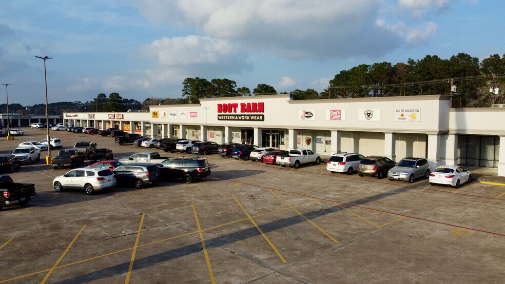 More Photos Of 3401-3475 Gulf Fwy S, Dickinson General Retail For Sale