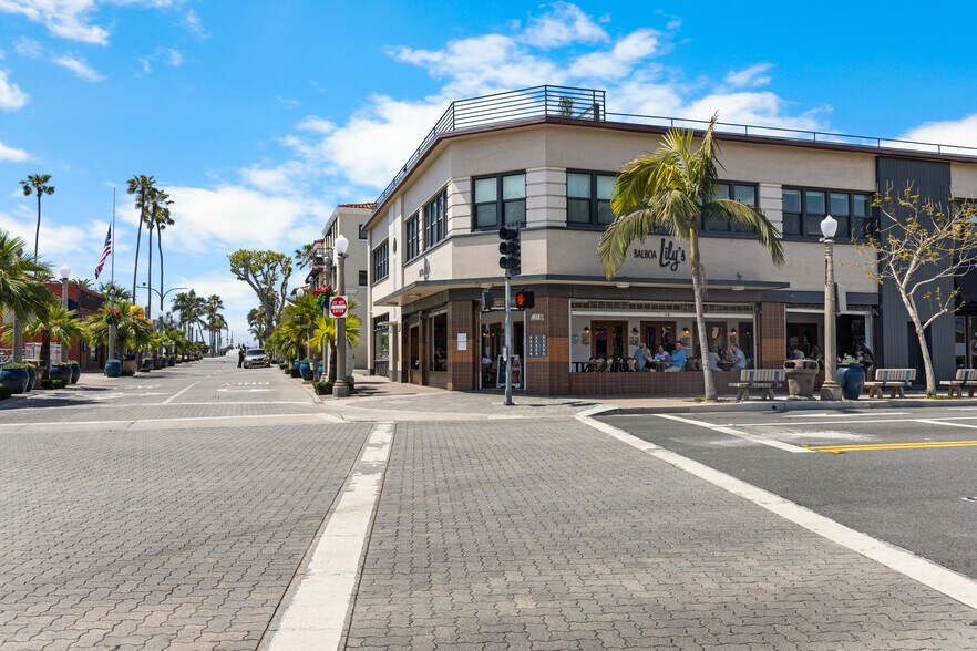More Photos Of 107-111 Main St, Newport Beach Storefront Retail Residential For Sale