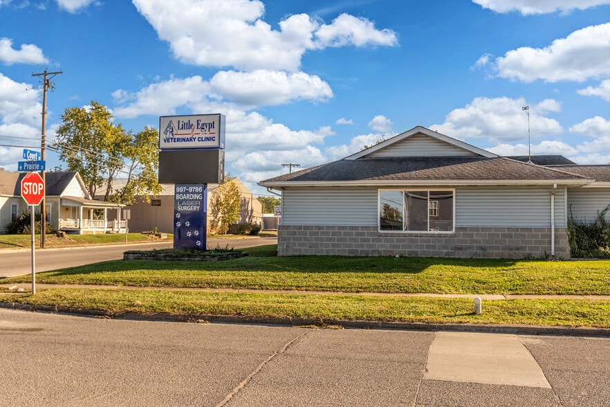 More Photos Of 602 S Court St, Marion Office For Sale