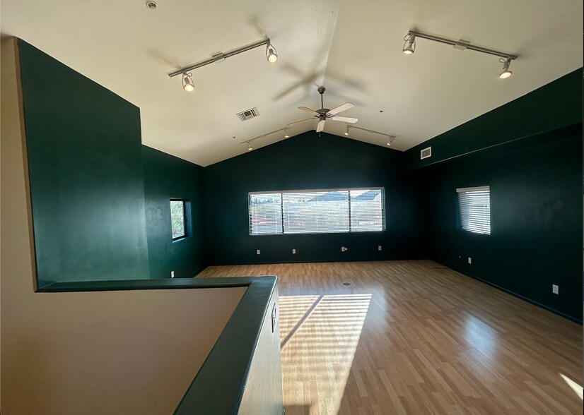 More Photos Of 38246 N Hazelwood Cir, Cave Creek Office For Lease