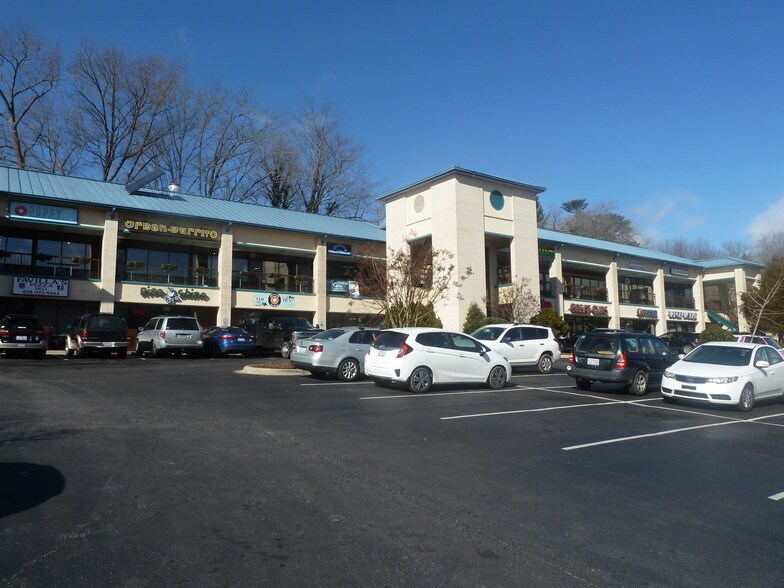 More Photos Of 640 Merrimon Ave, Asheville Unknown For Lease