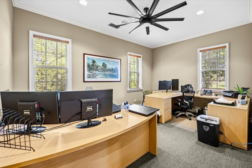 More Photos Of 2108-2110 SE Rays Way, Stuart Office For Sale