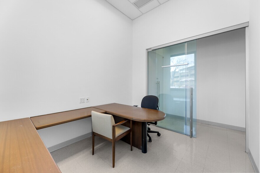More Photos Of 500 Frank W Burr Blvd, Teaneck Office For Lease