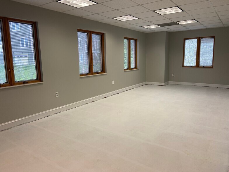 More Photos Of 243 Church St, Vienna Medical For Lease