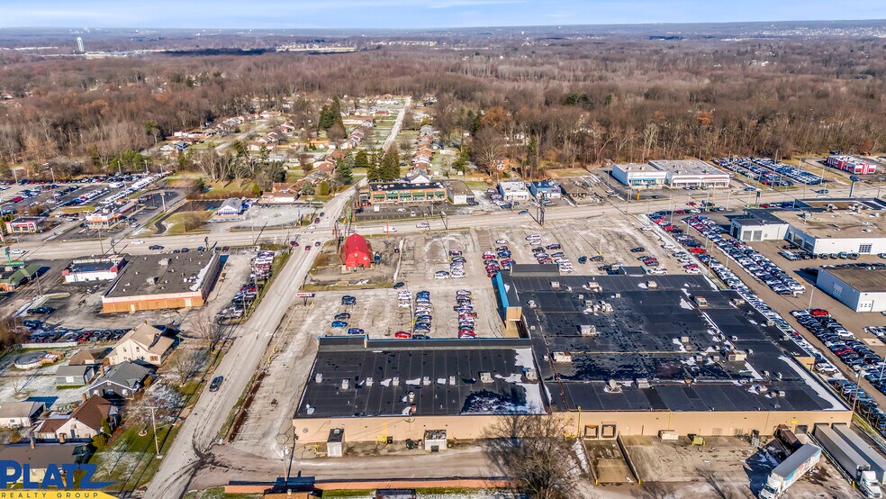 More Photos Of 4751-4771 Mahoning Ave, Youngstown Unknown For Lease