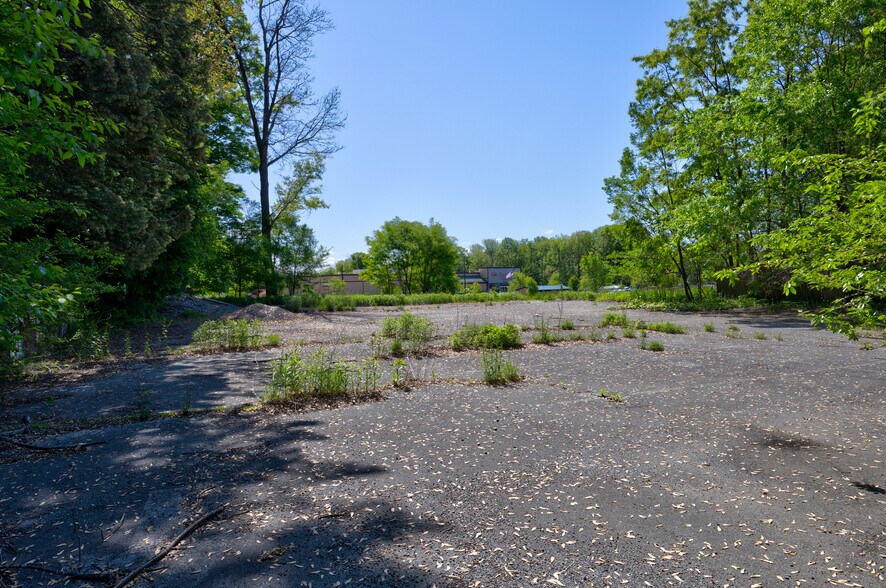 More Photos Of 183-185 Church Ave, Ballston Spa Land For Sale