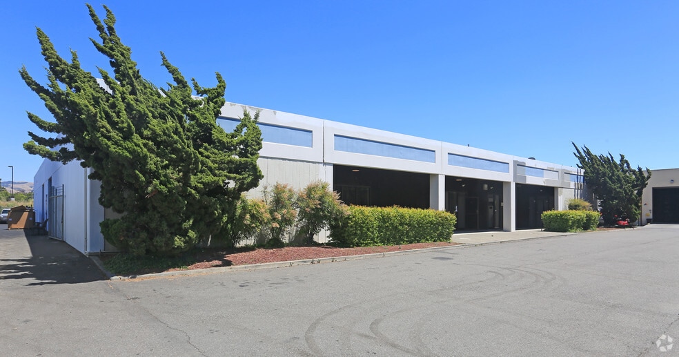More Photos Of 31284 San Antonio St, Hayward Warehouse For Lease