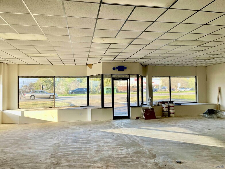 More Photos Of 1500 E Tunnel Blvd, Houma Office For Sale