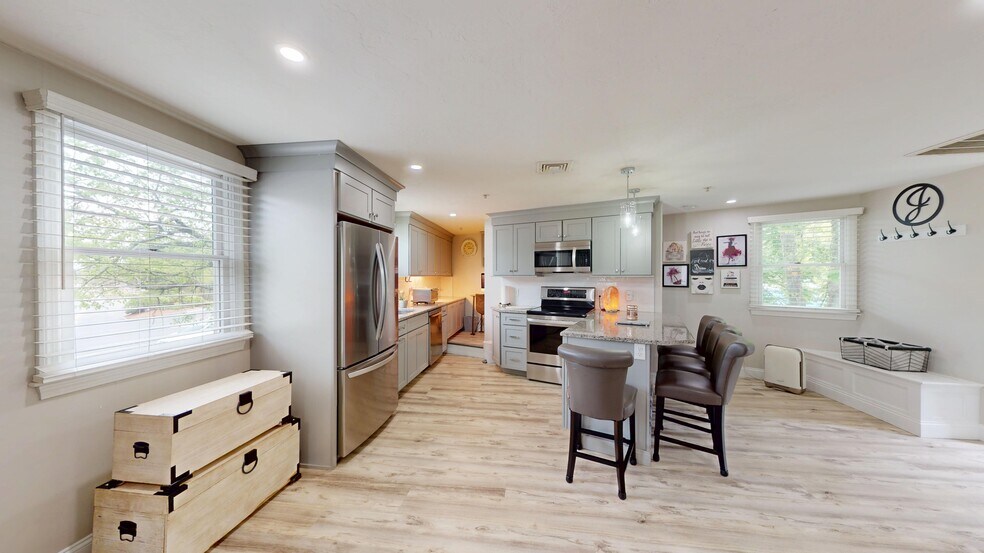 More Photos Of 400 Main St, Reading Office Residential For Sale
