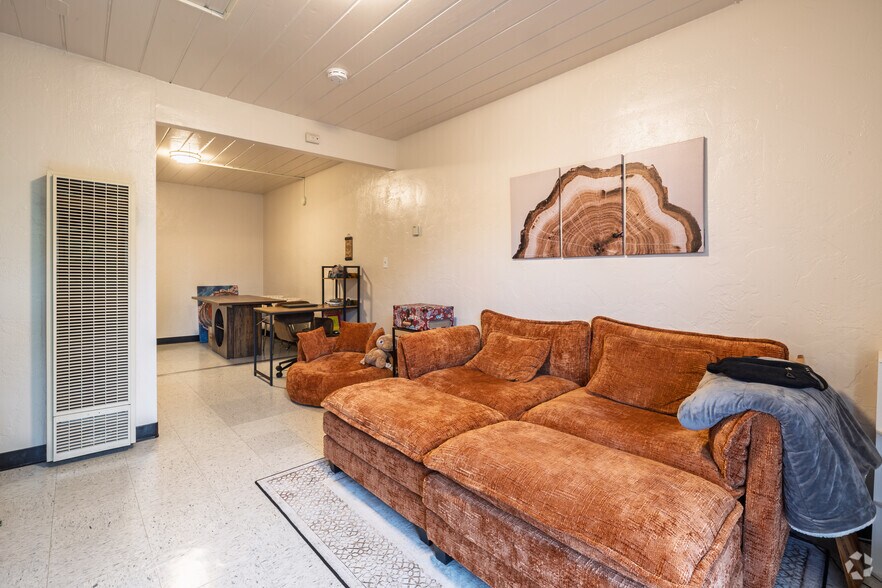 More Photos Of 1895 H St, Arcata Apartments For Sale