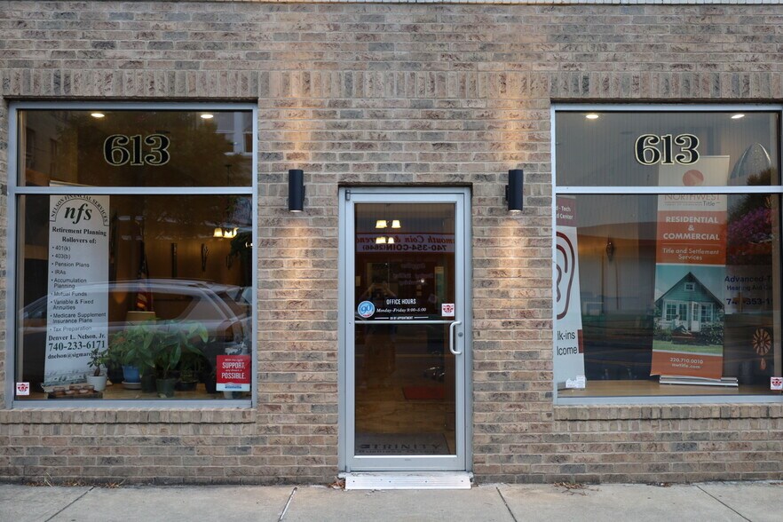 More Photos Of 613 Chillicothe St, Portsmouth Storefront Retail Office For Lease