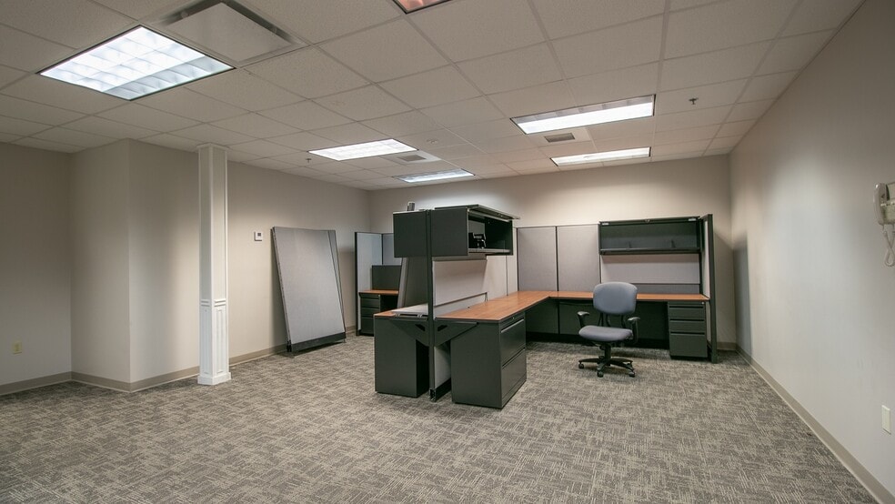 More Photos Of 1317-1319 26th Ave, Gulfport Office Residential For Lease