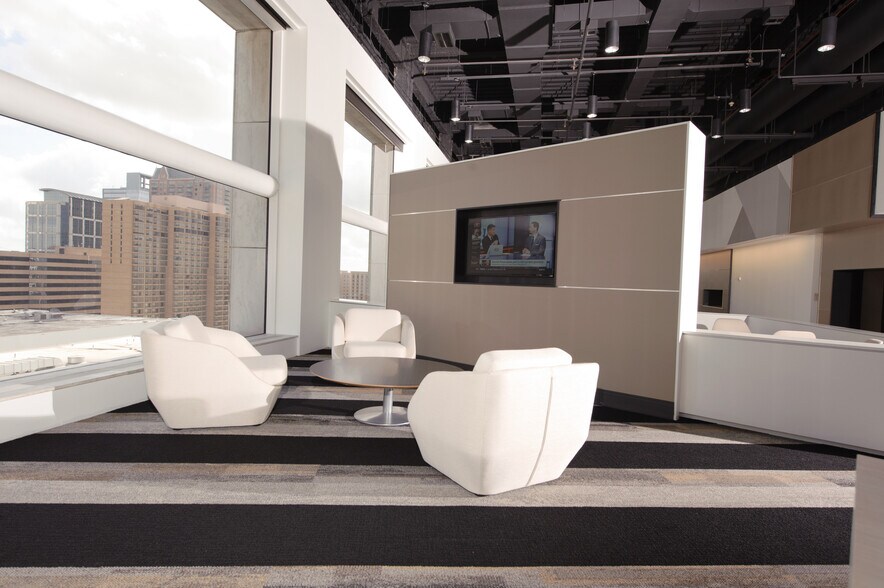 More Photos Of 1301 Fannin St, Houston Office For Lease