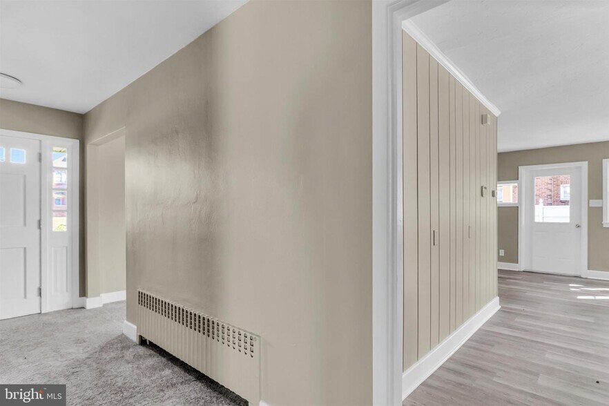 More Photos Of 4070 W Market St, York Office For Sale