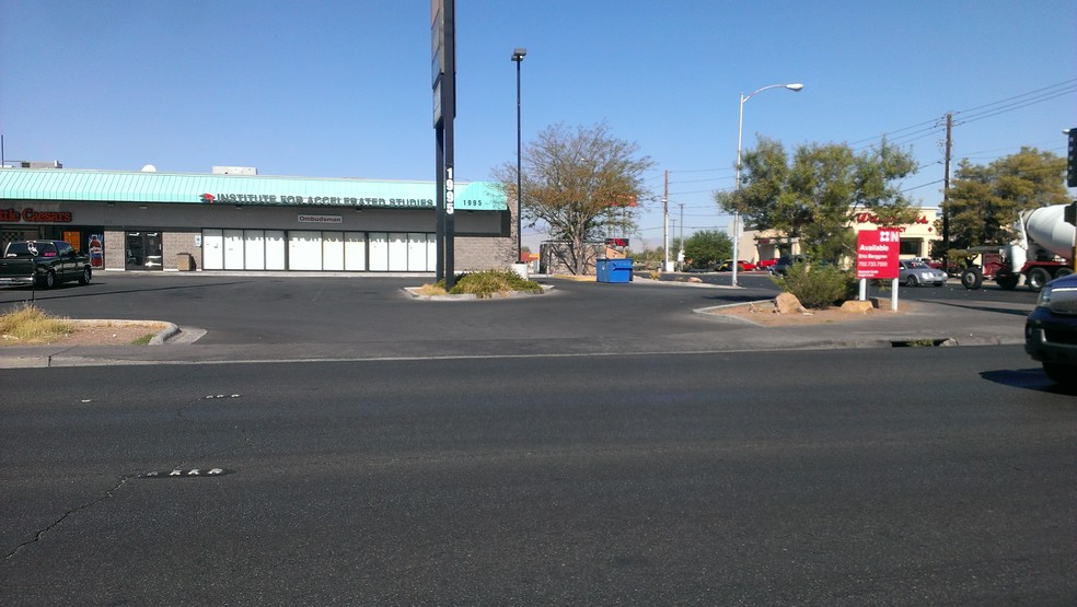 1915 1995 N Nellis Blvd Las Vegas Nv 89115 For Lease