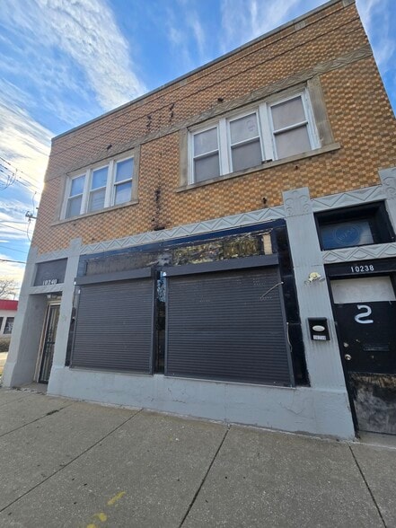 More Photos Of 10238-10240 S Halsted St, Chicago Storefront Retail Residential For Lease