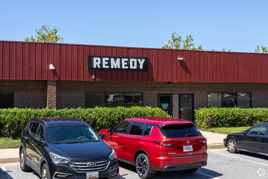 More Photos Of 6656 Dobbin Rd, Columbia Unknown For Lease