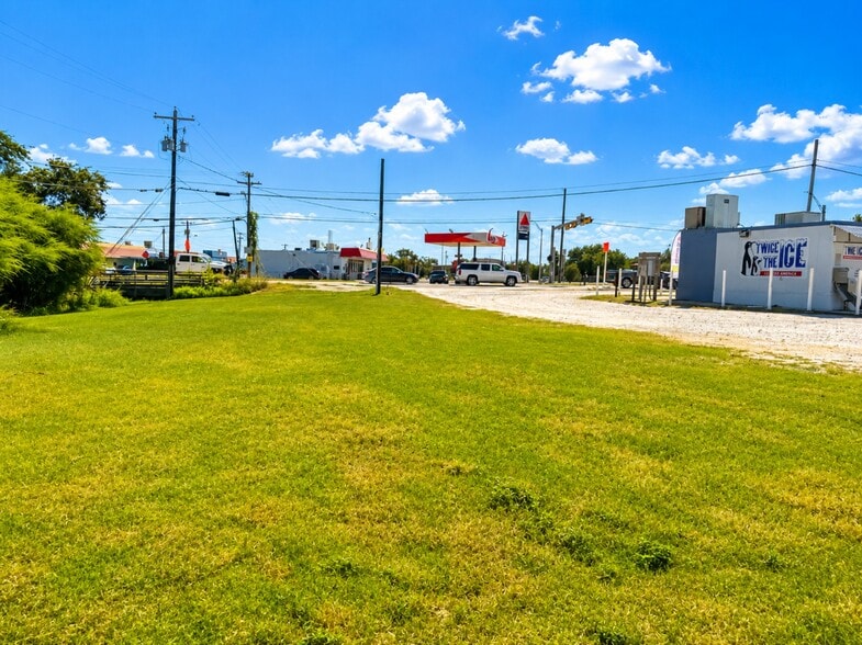 More Photos Of 101 TX-359 Hwy, Mathis Land For Sale
