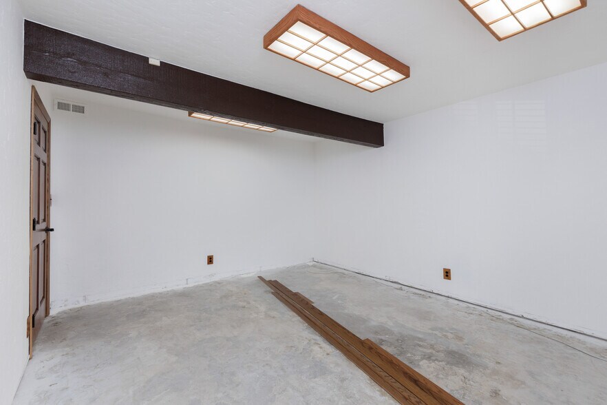 More Photos Of 12749 Norwalk Blvd, Norwalk Office For Sale