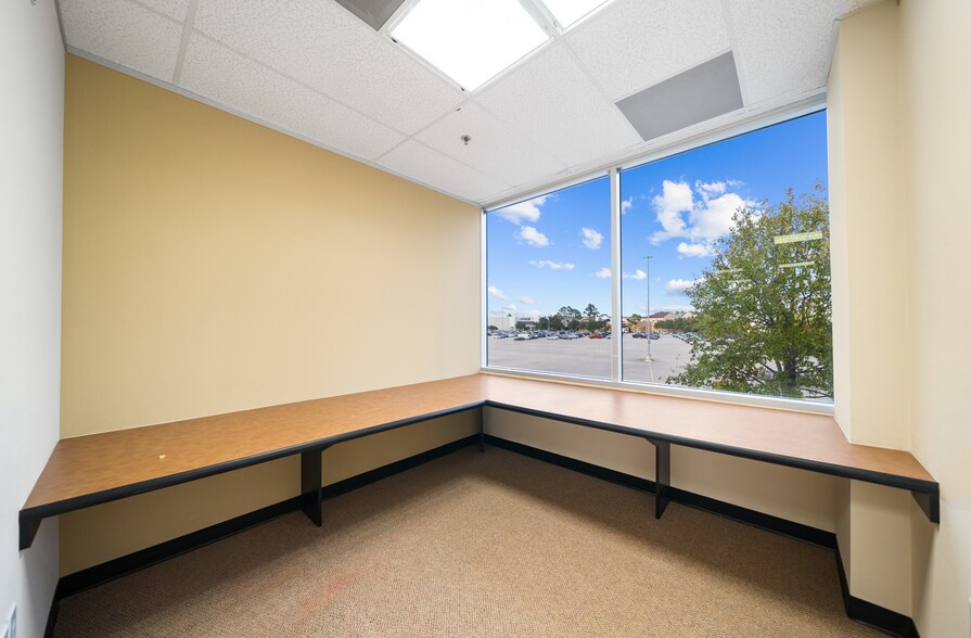 More Photos Of 17200 SH 249, Houston Medical For Lease