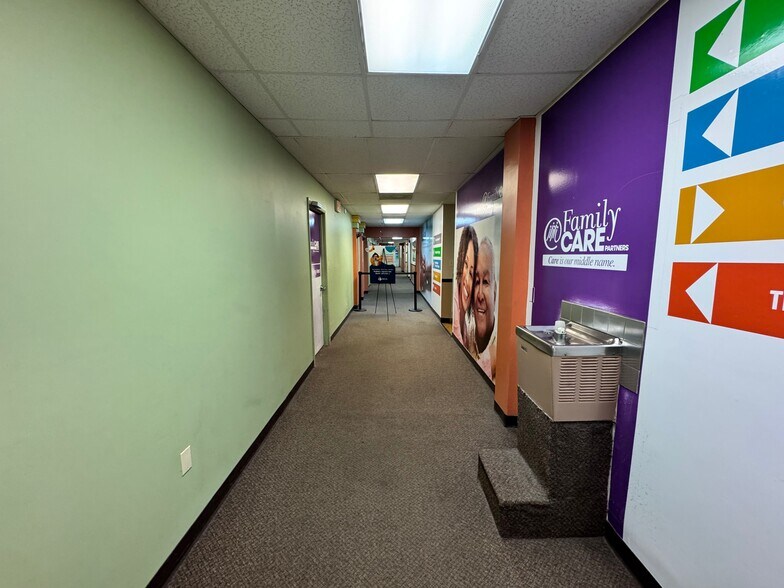 More Photos Of 6500 Fort Caroline Rd, Jacksonville Unknown For Lease