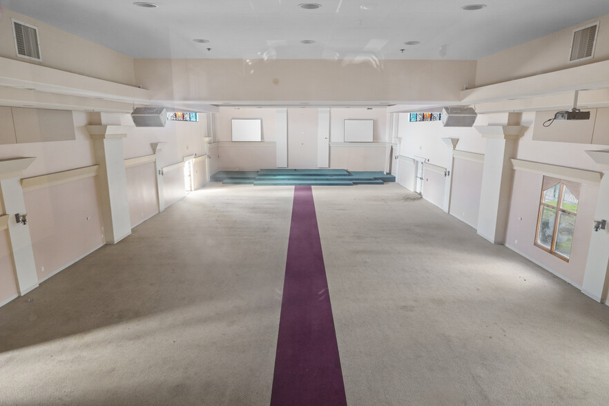 More Photos Of 8132 Garden Grove Blvd, Garden Grove Religious Facility For Sale