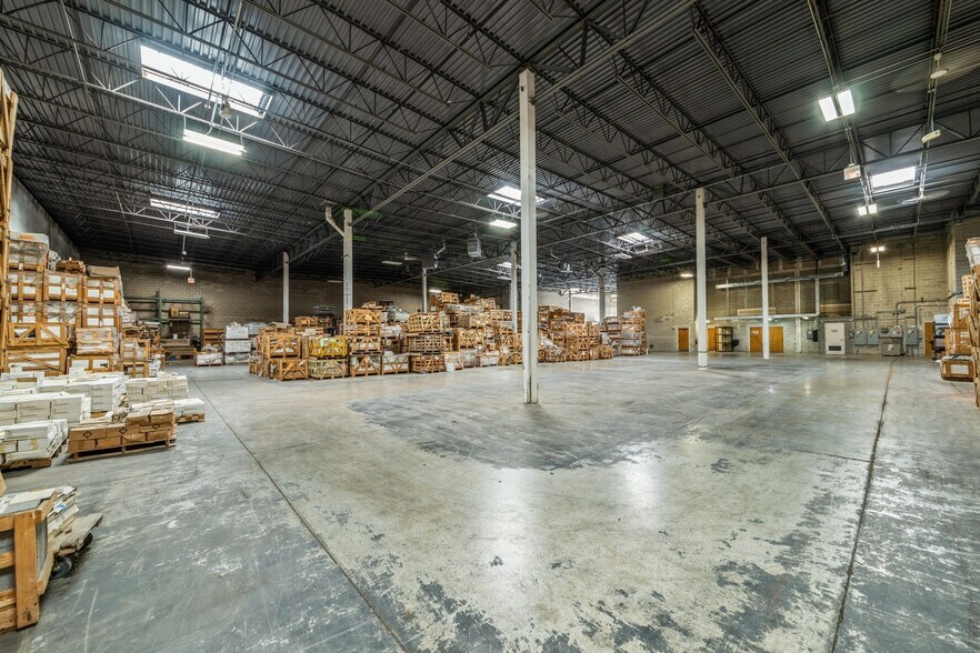 More Photos Of 598 Mitchell Rd, Glendale Heights Warehouse For Sale