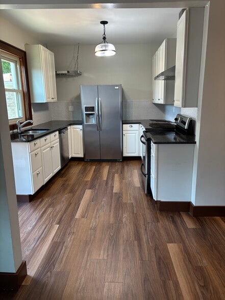 More Photos Of 163 S 17th St, Columbus Multifamily For Sale
