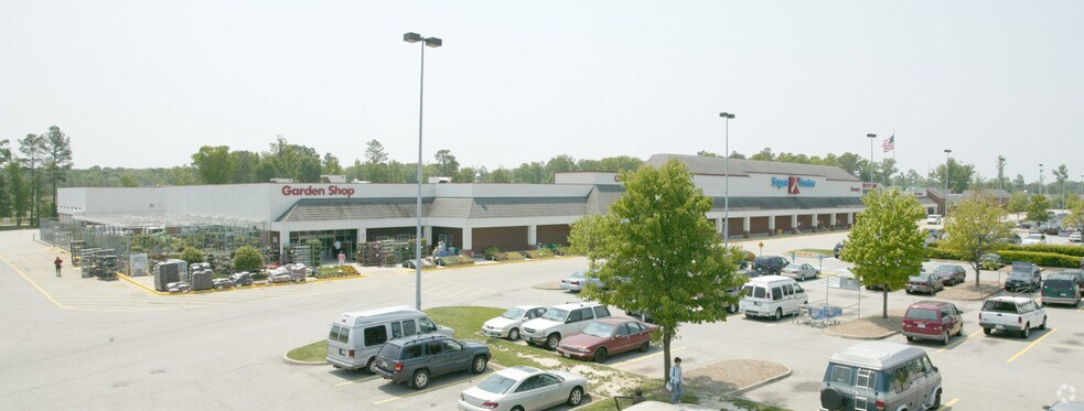 More Photos Of 5007 Victory Blvd, Yorktown General Retail For Lease