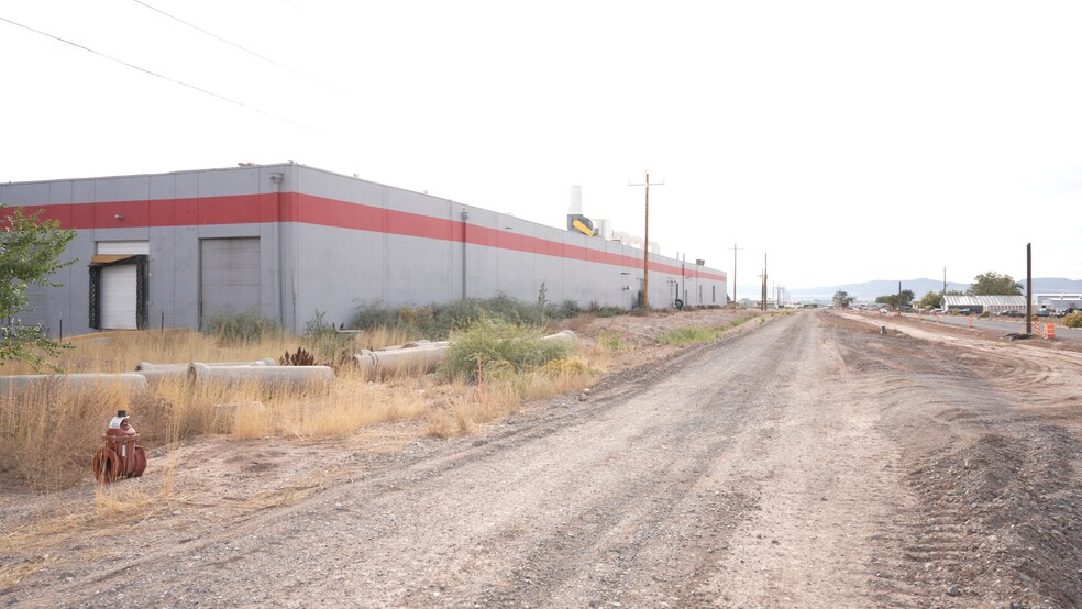 More Photos Of 597 N 1500 W, Cedar City Manufacturing For Sale