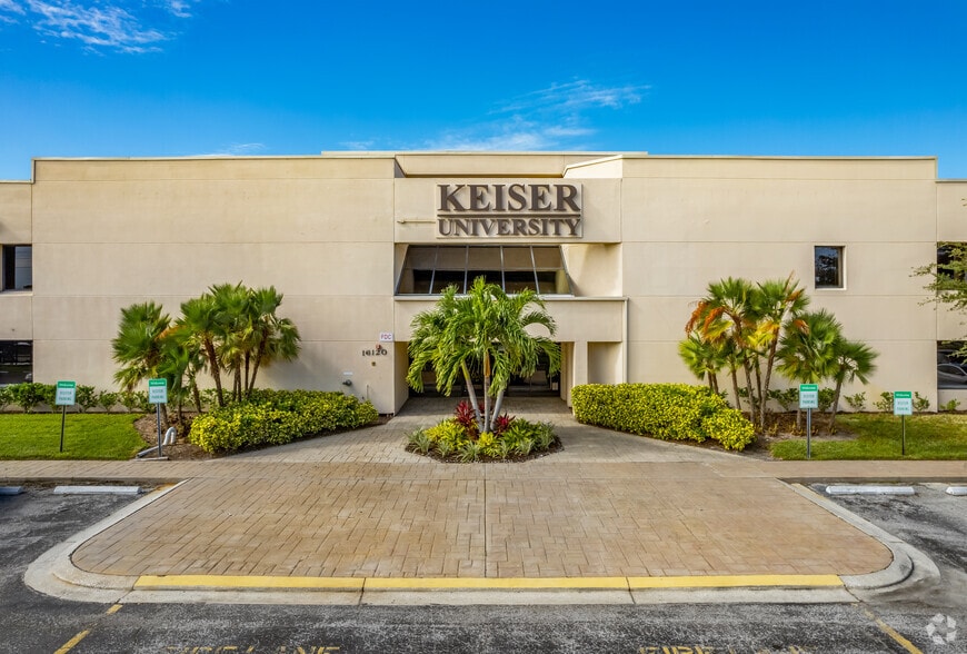 More Photos Of 16120 N Us Hwy 19, Clearwater Office For Lease