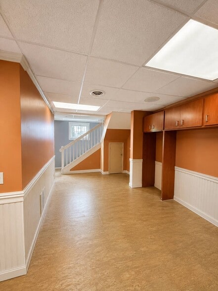 More Photos Of 12 Pierce Ave, Trenton Warehouse For Sale