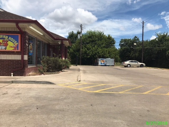 More Photos Of 8903 Cullen Blvd, Houston Restaurant For Sale