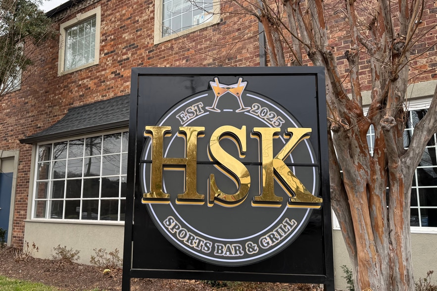 More Photos Of 3501 E Independence Blvd, Charlotte Apartments For Sale