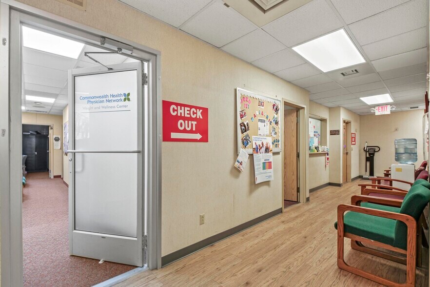 More Photos Of 200 S River St, Plains Medical For Sale