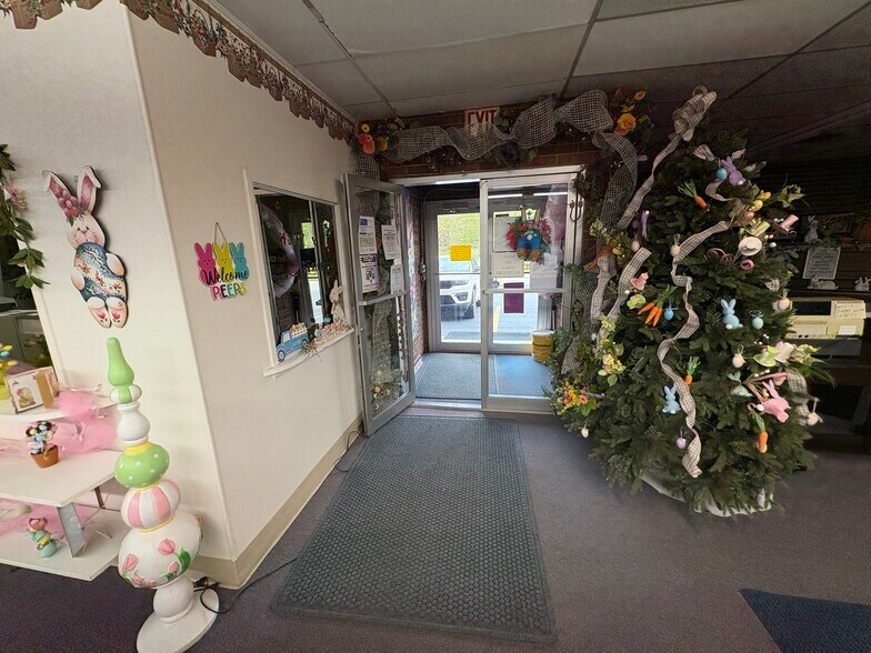 More Photos Of 1391 State Route 66, New Bethlehem Freestanding For Sale