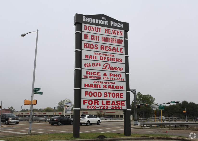 Primary Photo Of 10802 Hughes Rd, Houston General Retail For Lease