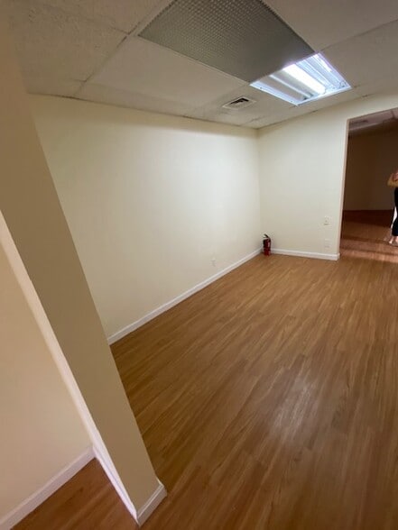 More Photos Of 316-320 Washington St, Brookline Loft Creative Space For Lease