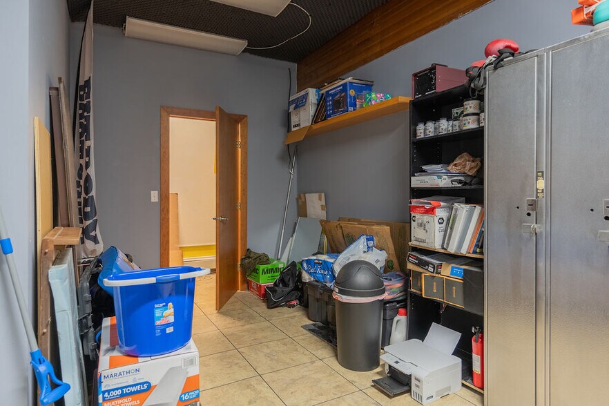 More Photos Of 535 3rd, Fairbanks Office Residential For Sale